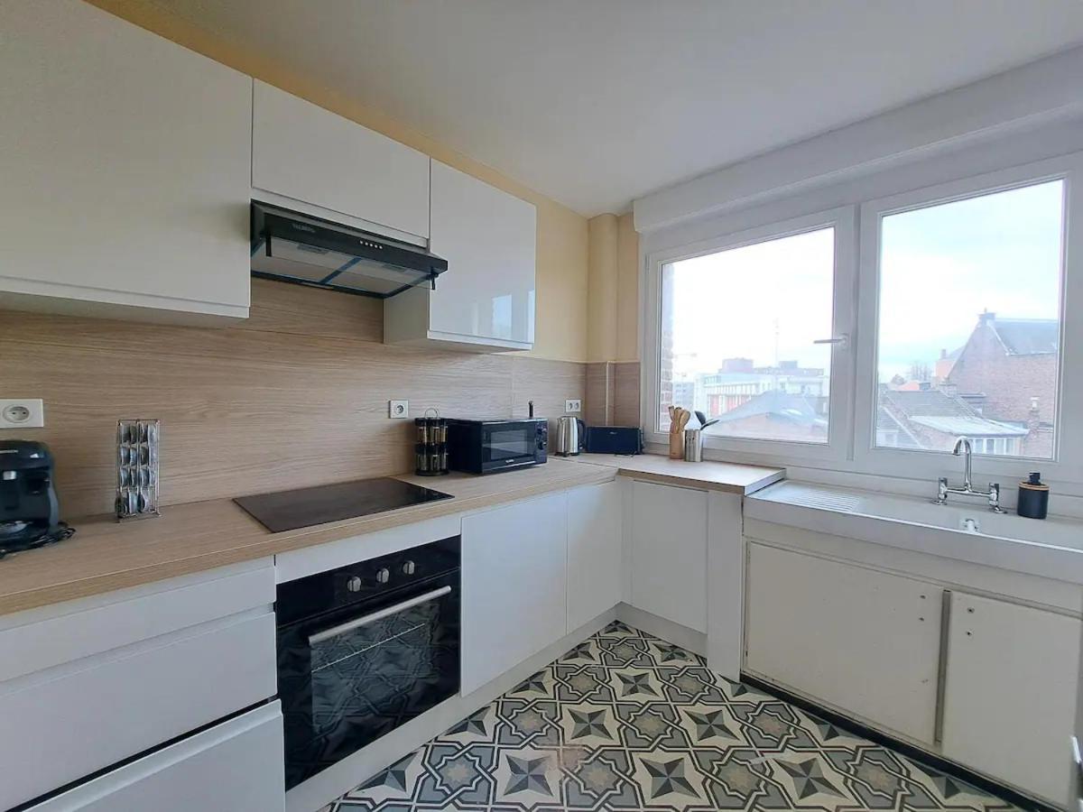 Magnifique T3 Avec Balcon Au Pied Du Metro Colbert Apartment Tourcoing Luaran gambar